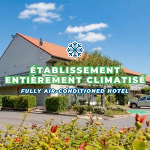 https://campanile-millau.midi-pyreneeshotels.com