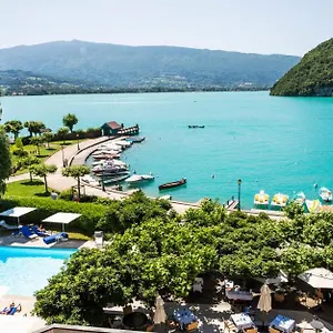 zz-tbd-cottage-bise.hotels-rhonealpes.com/